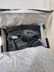 (TD) ジョーダン 1 x トラヴィス スコット レトロ ロー OG DO5441-001