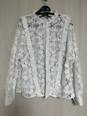 白レースブラウス