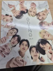 SEVENTEEN GOING MAGAZINE 出品/全メンバー トレカ 付き