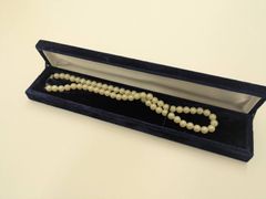 未使用・ケース付】天然石 ネックレス ライトグリーン 41cm 黄緑 丸玉 