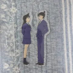 名探偵コナン 工藤 新一＆毛利 蘭 アクリルスタンド 出品