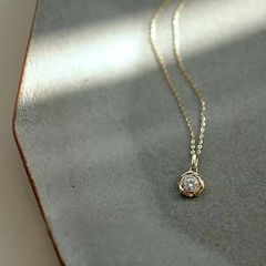 Feuillage・ラウンドモチーフネックレス シエナロゼ - メルカリ