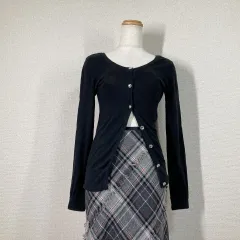 【シンシアローリー】ニット　カーディガン 黒 2  ボートネック　丸首　シルク ボタン　ストレッチ Y2K フェアリーグランジ 森ガール