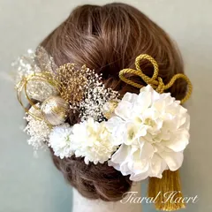 髪飾り 卒業式 成人式 白ダリア振袖  結婚式袴 ドライフラワー金箔 和玉