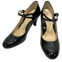 【美品】ピッティ (24) パンプス アーモンドトゥ ヒール コンフォートシューズ ストラップ エナメル 希少デザイン