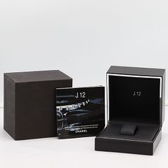 美品】シャネル J12 純正 時計ケース 空箱 ギャランティ冊子・外箱付 2