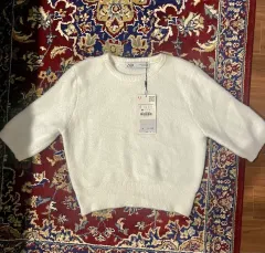 ザラ 白 セミクロップド ニット S