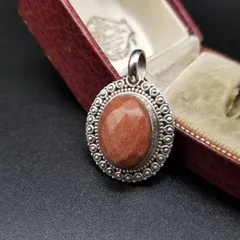 サンドストーン レースリム オーバル 925 シルバー ヴィンテージ チャーム ペンダント 銀 彫金 レトロ エレガント Y18-S