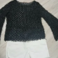 白ズボンとニットトップス 2セット