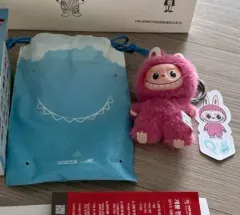 POP MART ラブブ アルファベット イニシャル キーホルダー ミニ ラブブ Q 正規品