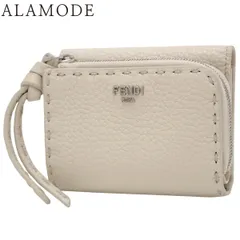 【極美品】　フェンディ　折り財布　FFエンボス　ベージュ　コンパクトウォレット 極美品】 フェンディ 折り財布 FFエンボス ベージュ コンパクト