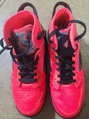 ナイキ エア ジョーダン スニーカー