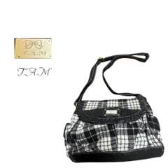 T.A.M チェック　ショルダーバッグ　モノトーン　フェイクレザー　フリル　デザイン　バッグブラック　ホワイト