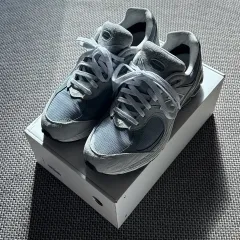 275) ニューバランス 2002R ゴアテックス M2002RXJ