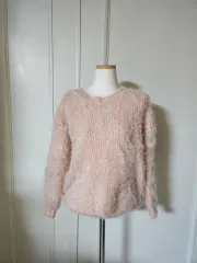 ピンク色 ウールニット