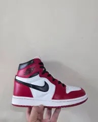 240 NIKE エアジョーダン1 レトロ ハイ OG シカゴ2015 - 廃盤 実物