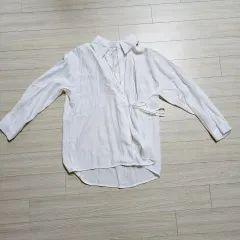 白アシンメトリーシャツブラウス