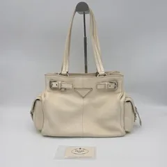 PRADA（プラダ） ショルダーバッグ オフホワイト レザー【中古】