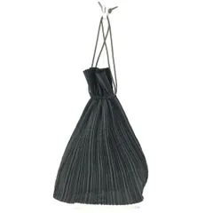 美品　イッセイミヤケ　巾着　プリーツ　バッグ　ダークグレー　レッド 2025年最新】イッセイミヤケ 巾着の人気アイテム - メルカリ