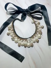 リボン付き パール装飾 ネックレス（チョーカータイプ）