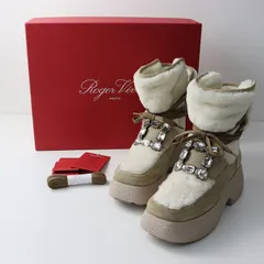 美品 ロジェヴィヴィエ ROGER VIVIER ビジュー ストラスバックル ファーブーツ 39｜ベージュ ボア 約25cm【2400014570267】のサムネイル