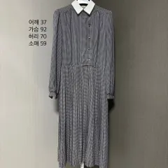 2025年最新】VALENTINO レディース ロングワンピースの人気アイテム