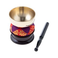 シンギングボウル 11cm 赤台座と合皮マレット付き - メルカリ