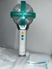 TOMORROW X TOGETHER（TXT） ペンライト ver 1 出品