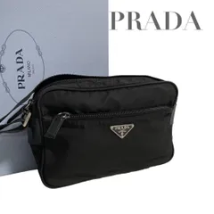 プラダ　ナイロン　三角ロゴ　ショルダーバッグ　カメラバッグ　ブラック　黒　5371
