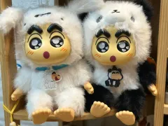 クレヨンしんちゃん ぬいぐるみ シロ/パンダ COS コスチューム ぬいぐるみ (2個まとめ売り)