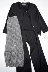 【新品未使用タグ付】COPIA コピア セレモニースーツ４点セット 9号(フリル ノーカラージャケット＋ブラウス＋パンツ＋チェックスカート)