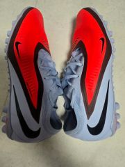 ナイキ FANTOM プロ tf 255