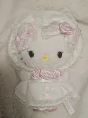 サンリオ 白 フリル マスコット キーホルダー ハローキティ