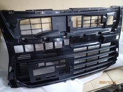 トヨタ ノア 90系 フロントグリル 送料込み 53126-VW060 新品 - メルカリ