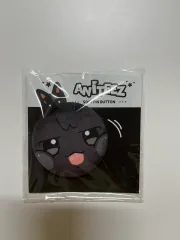 ATEEZ（エイティーズ・アチズ） ウヨン(WOOYOUNG) ウヨニャン ぷにぷに ピンバッジ