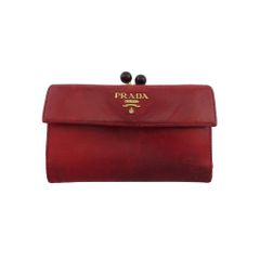 極美品】PRADA 1ML018二つ折り財布 ボルドー 25年購入 - メルカリ