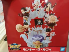 ONE PIECE モンキー・D・ルフィ(ルフィ) フィギュア WCF スペシャル SHFiguarts