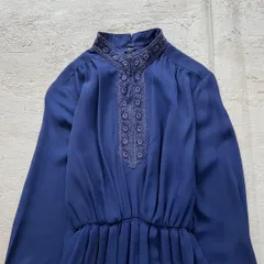 昭和レトロ 長袖ロングワンピース 花柄刺繍入りデザイン ネイビー11号