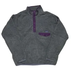 パタゴニア XL フリースジャケット シンチラ･スナップT･プルオーバー Patagonia グレー フラップ ポケット パープル ロゴ クラシック スタンドアップカラー メンズ 古着 長袖