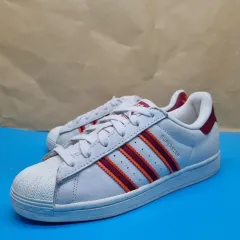 アディダス SUPERSTAR レディーススニーカー 240