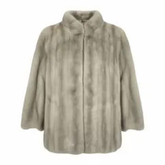 2025年最新】サファイアミンクコートの人気アイテム - メルカリ