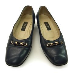 CHANEL ストラップパンプス ネイビー 37C - メルカリ