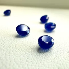 《1粒》宝石質ブルーサファイア AAA− ラウンドファセットカット 4mm｜天然石ルース｜アフリカ産 ｜9月誕生石