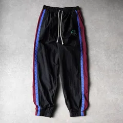 ナイキ スウッシュロゴ サイドライン トラックパンツ ナイロンパンツ ブラック メンズ