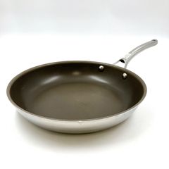 Item thumbnail for item 1edf3059-593a-42e5-aa85-8929f889d5e2