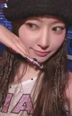 【中古】コレクションカード(女性) LE SSERAFIM/サクラ(SAKURA)/CD「DIFFERENT」通常盤(初回プレス)(TYCT-39291)封入セルフィーフォトカード