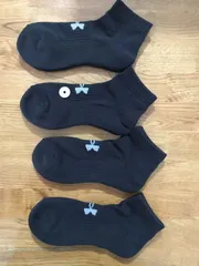 新品アンダーアーマーUNDER ARMOURレディースソックス4足セット226