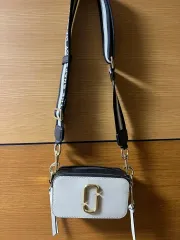 マークジェイコブス カメラバッグ