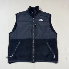 2025年最新】polartec ベストの人気アイテム - メルカリ