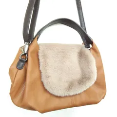 ファー付きショルダーバッグ　2WAY　斜め掛け　フェイクレザー　ブラウン　ハンドバッグ